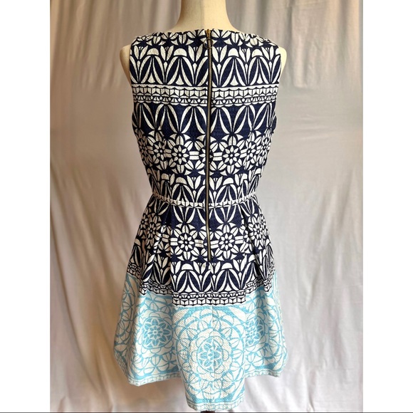 Blue Designed Sleeveless Summer Fit-Flare Dress - Picture 3 of 5